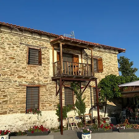 Petrospito By The Sea! Villa Neos Marmaras Exterior photo